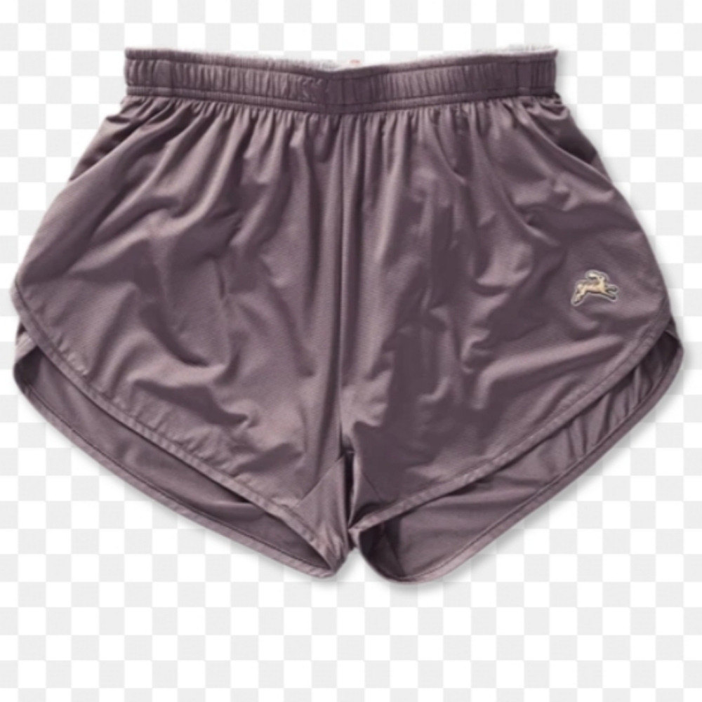 ISO ladies Tracksmith Twilight shorts xs or small